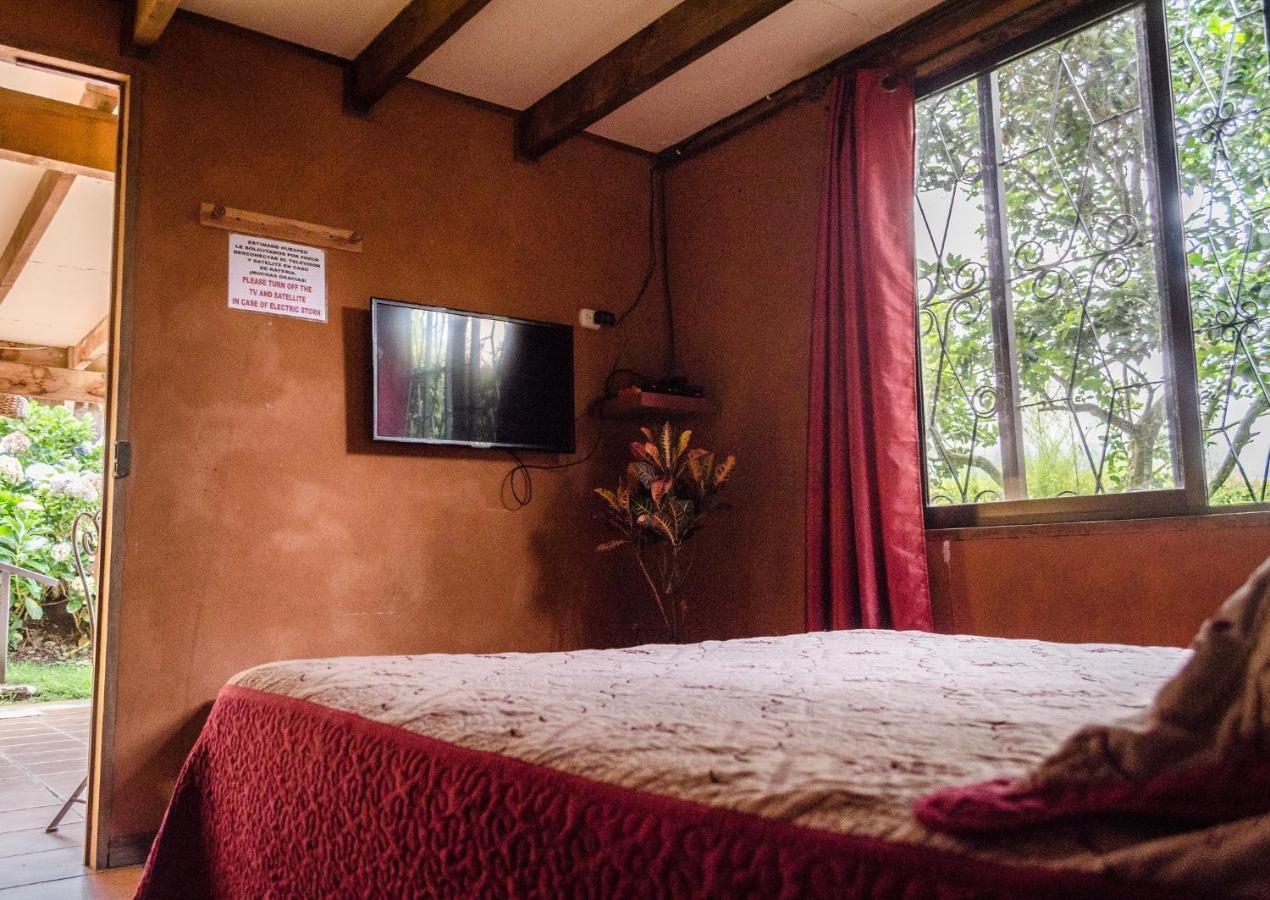 Hotel Chalets Los Volcanes Fraijanes Buitenkant foto