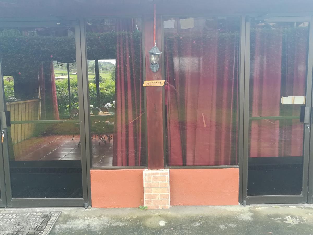 Hotel Chalets Los Volcanes Fraijanes Buitenkant foto